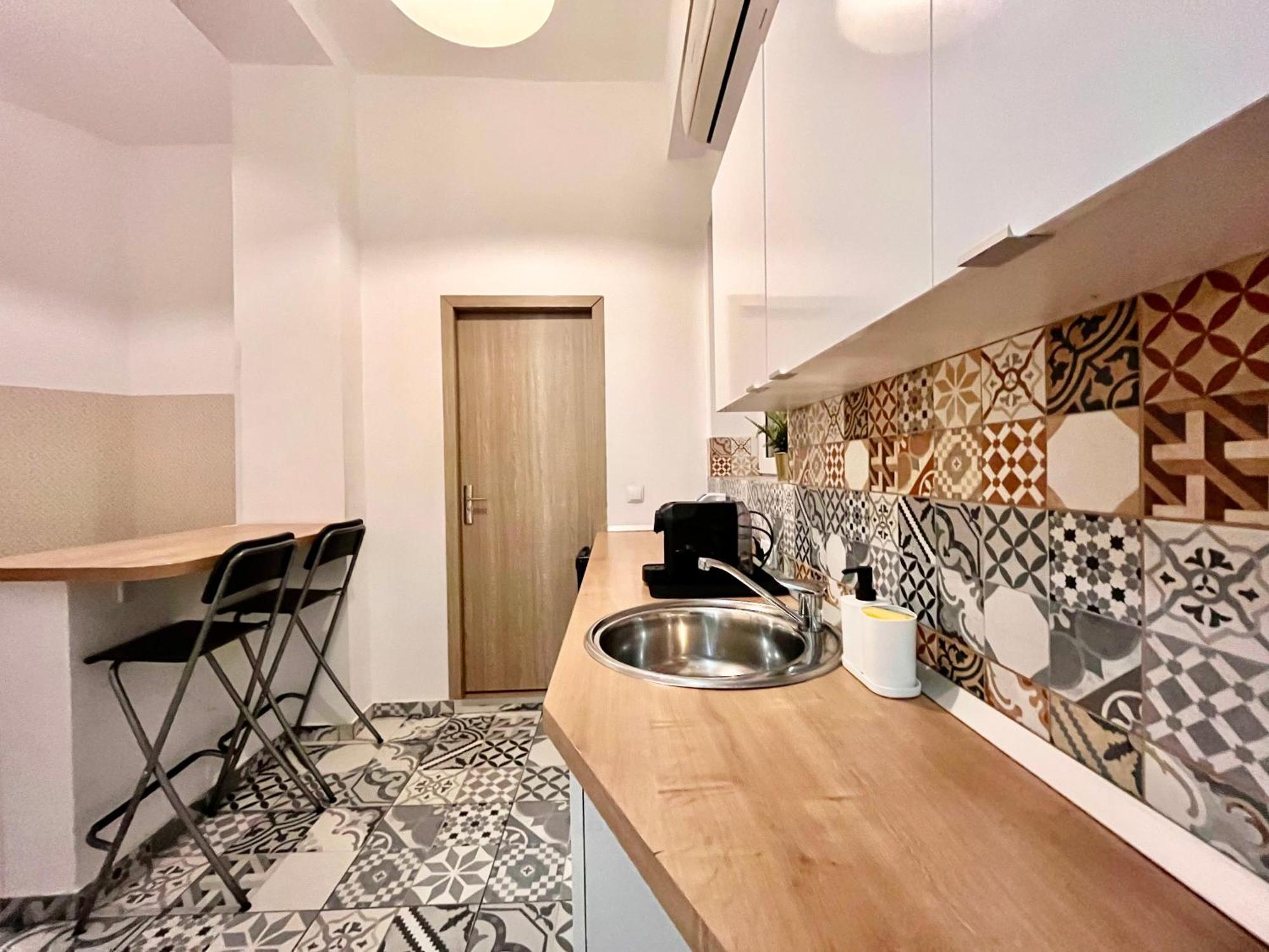 Old Town - Ultra Central Apartment Bükreş Dış mekan fotoğraf