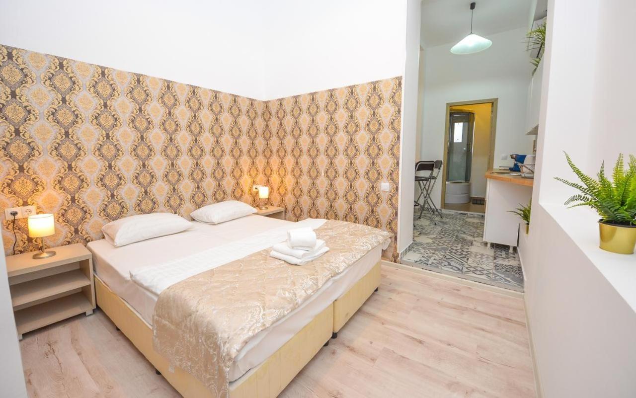 Old Town - Ultra Central Apartment Bükreş Dış mekan fotoğraf